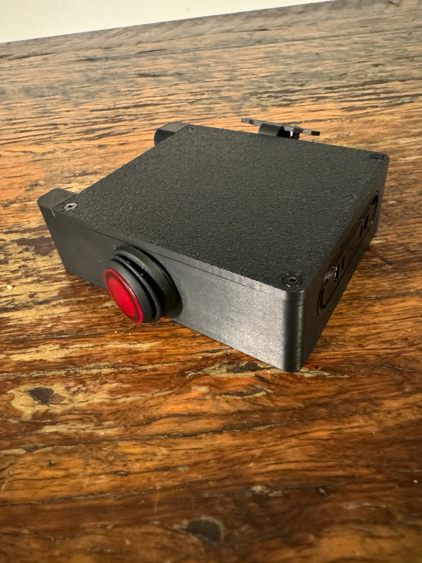 Swytch Snap-In Battery Adapter - Use Unoffical batteries with Swytch Kit!