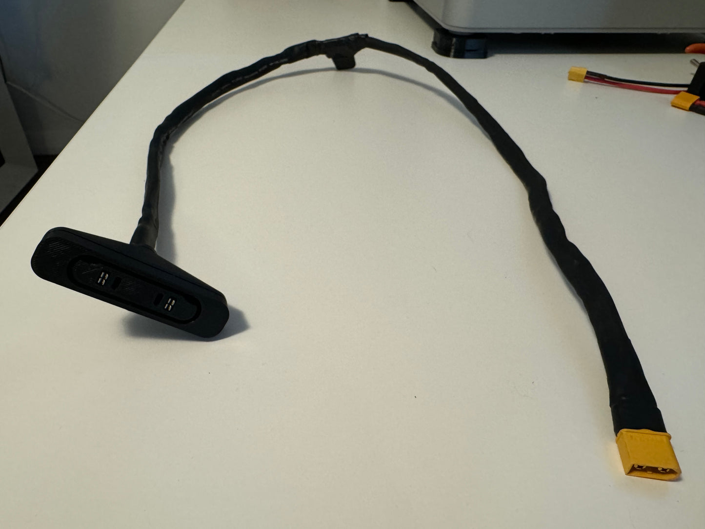 Swytch Snap-In Battery Adapter Cable - Use Unoffical batteries with Swytch Kit! (1M)