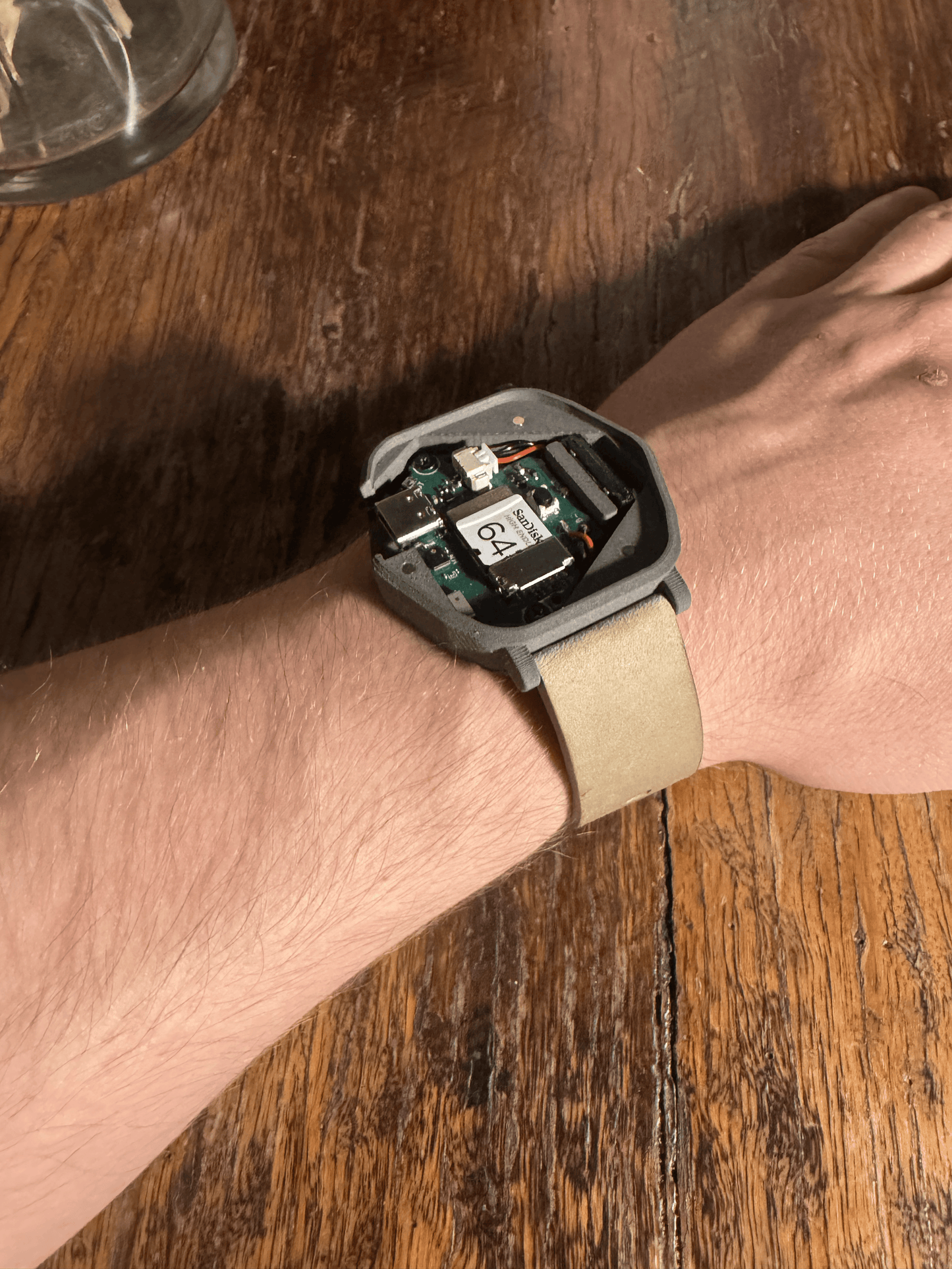 Omi-Watch - Turn your Omi Dev kit 2 into a watch!